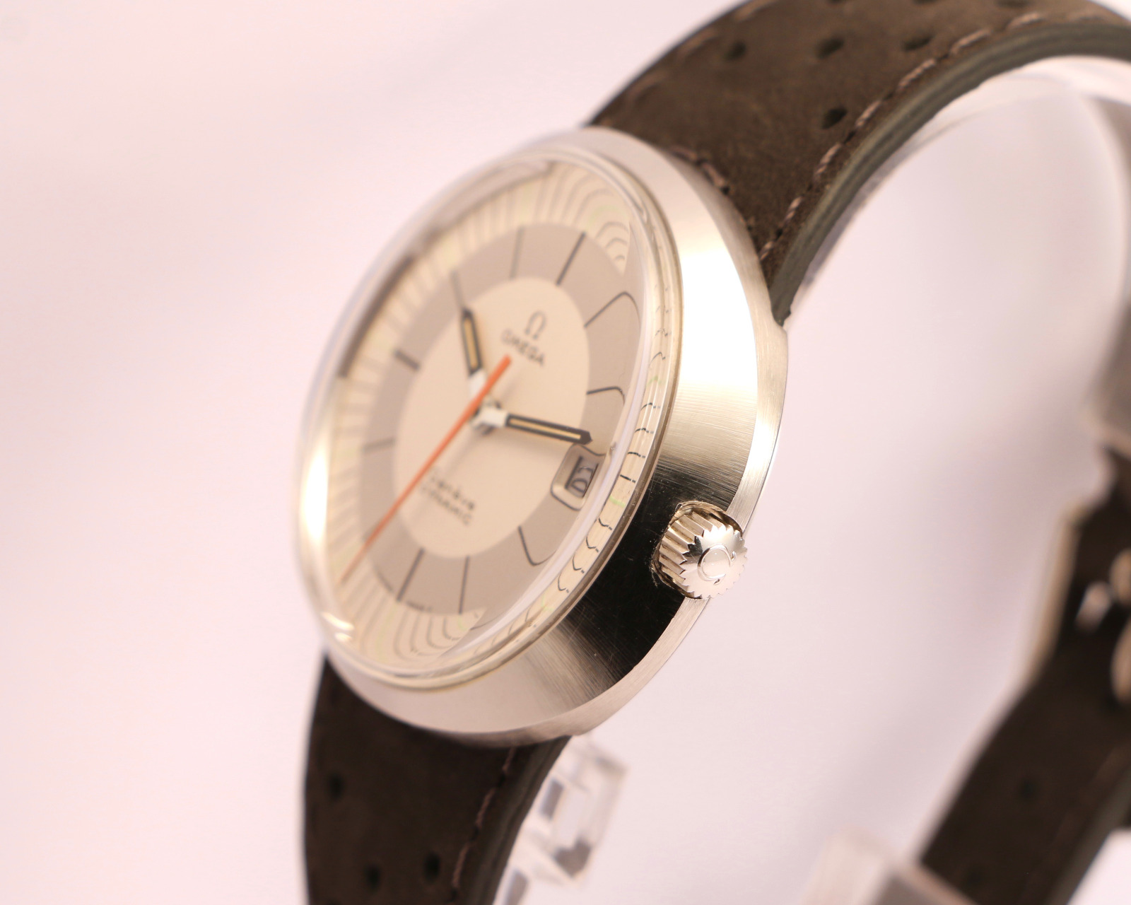 Beautiful and rare Omega Dynamic ref. 136.033 White Dial – Brussels ...