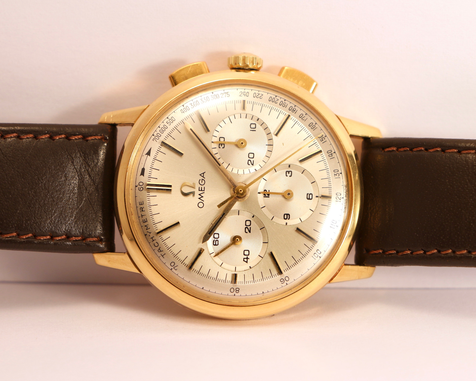 Omega gold chronograph new arrivals