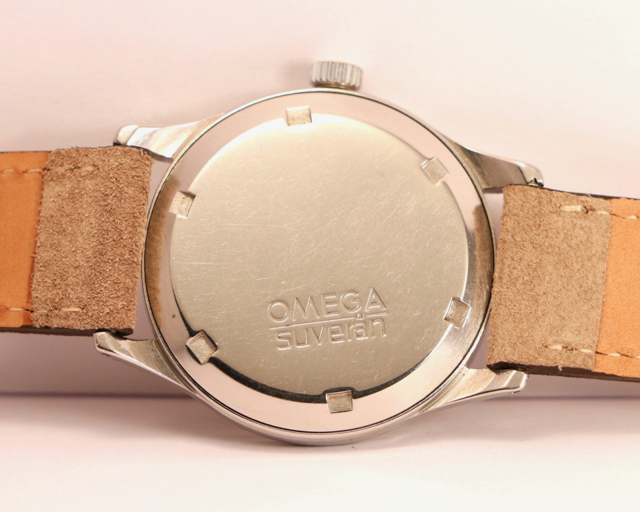 Rare Omega “Suveran” ref. 2400 fully serviced – Brussels Vintage Watches