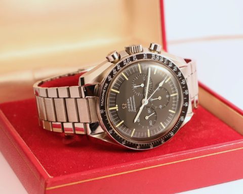 Vintage-watches-for-sale-11