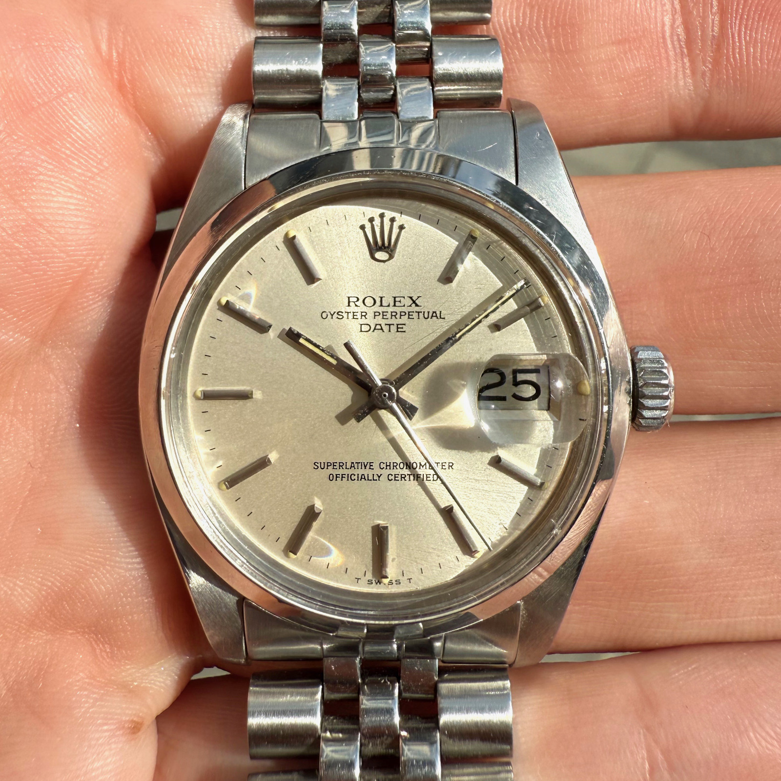 Rolex-oyster-perpetual-date-1500-3